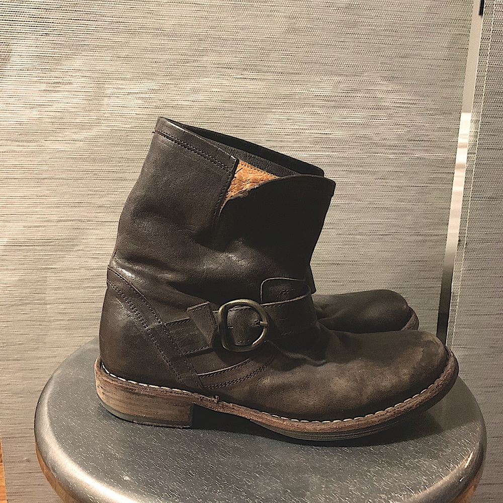 Fiorentini + Baker Dark Brown Leather Boots, size 6.5